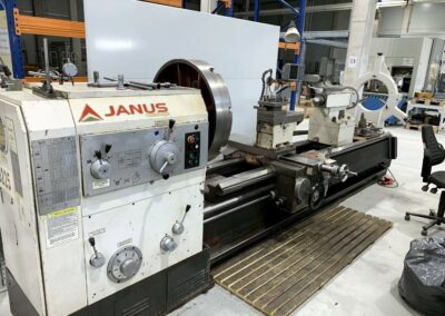 #05810 Torno paralelo TKC1100/3000