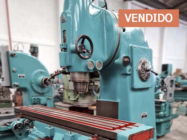 #0839 – Fresadora vertical TOS FA4V – video ▶️ – vendido S.L.P